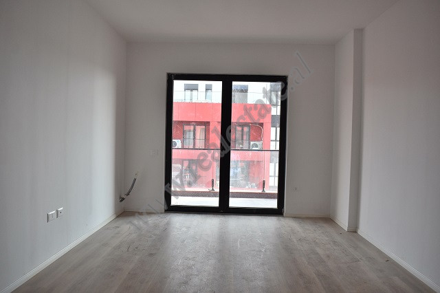 Apartament 1+1 per shitje tek Kompleksi Arlis, ne rrugen e Dibres ne Tirane